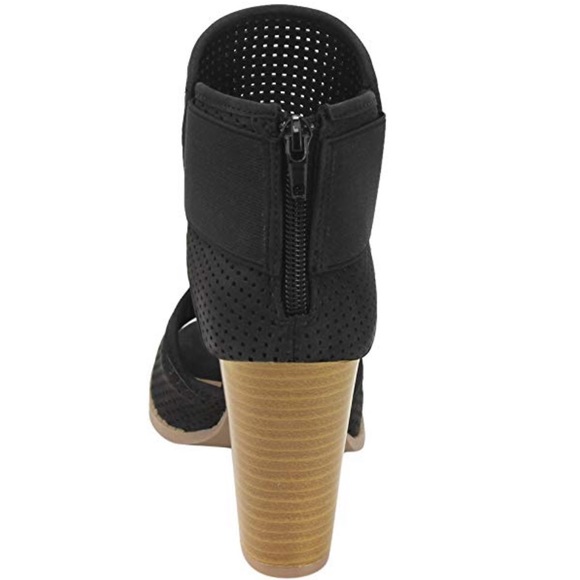 Chic Perforated Side Cut Out Peep Toe Ankle Bootie - Picture 4 of 4